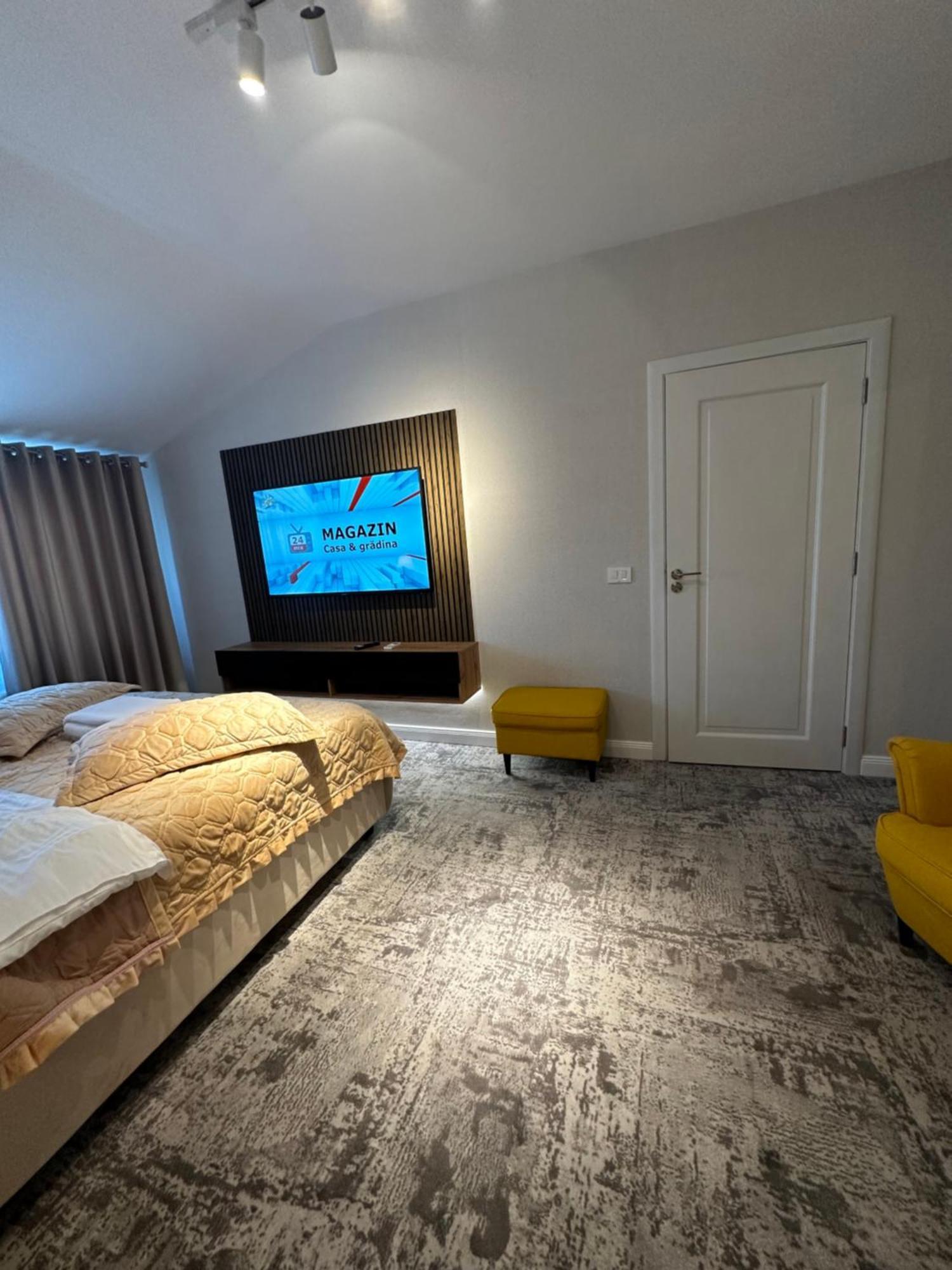 Complex Rediu 54 Luxury Apartaments ヤシ エクステリア 写真